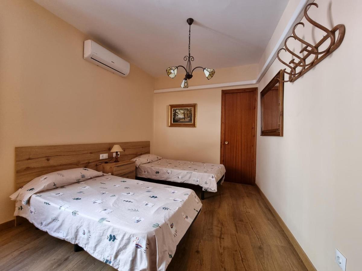 Apartament Cal Metge Benissanet Zewnętrze zdjęcie