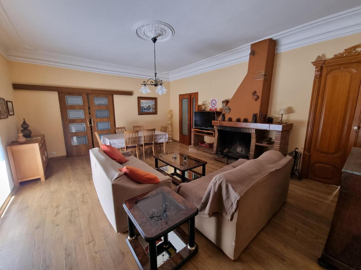 Apartament Cal Metge Benissanet Zewnętrze zdjęcie